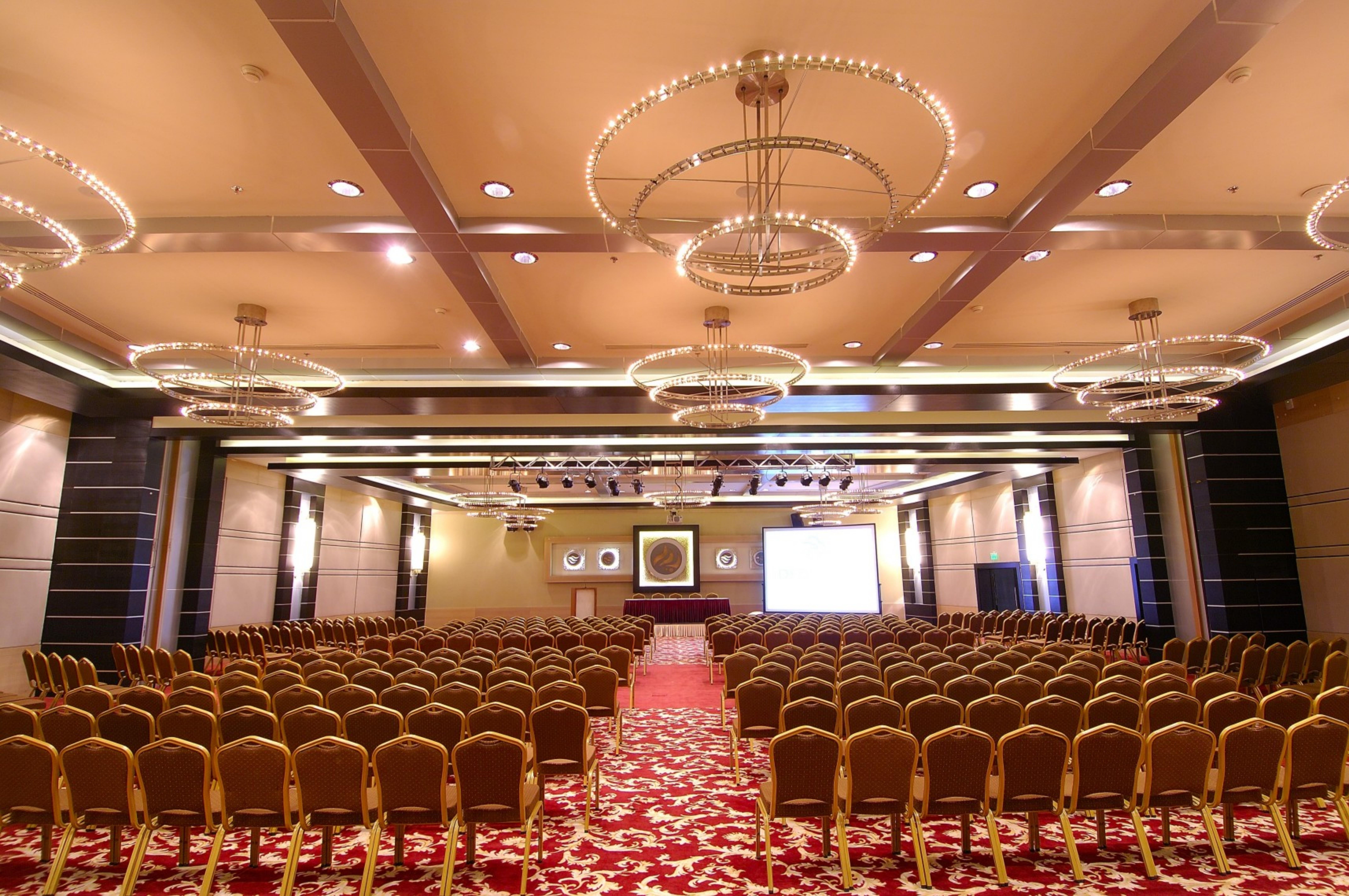 Dedeman Konya Hotel Convention Center Exterior photo